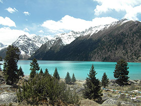 Green Dragon Lake